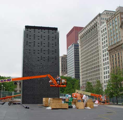 Jaume Plensa Designed Fountain Under Construction